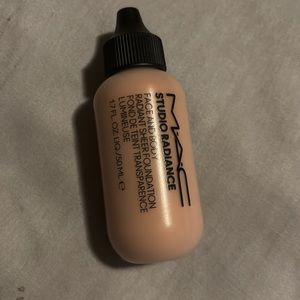 MAC face and body radiant, sheer foundation